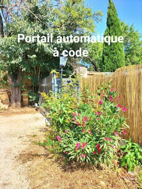 Morieres-les-Avignon Calme Et Intimite Proche Avignon Piscine Options Au Choix Privee Ou Partagee De Juin A Octobre 빌라 외부 사진